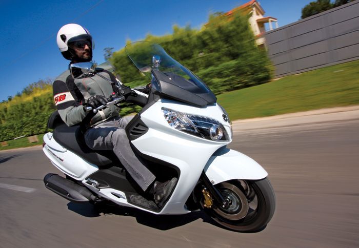 O κινητήρας διαθέτει διάρκεια στην απόδοσή του, ακόμη και κοντά στην τελική ταχύτητα των 155 χλμ./ώρα.
